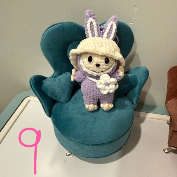 🧶Handmade Crocheted  Keychain - Picture 9 of 12